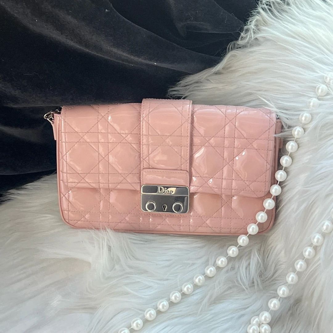 95新 DIOR/迪奥 樱花粉miss银扣链条包