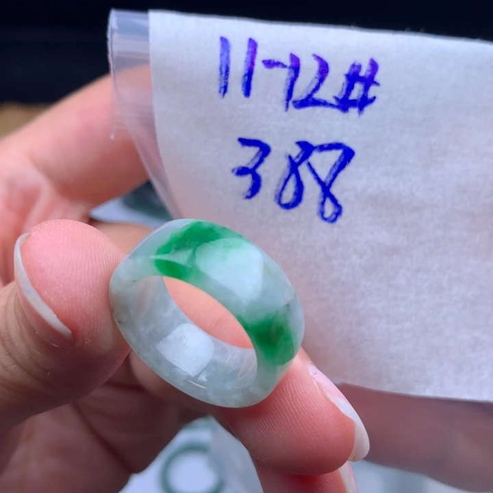 未镶嵌戒指翡翠戒圈