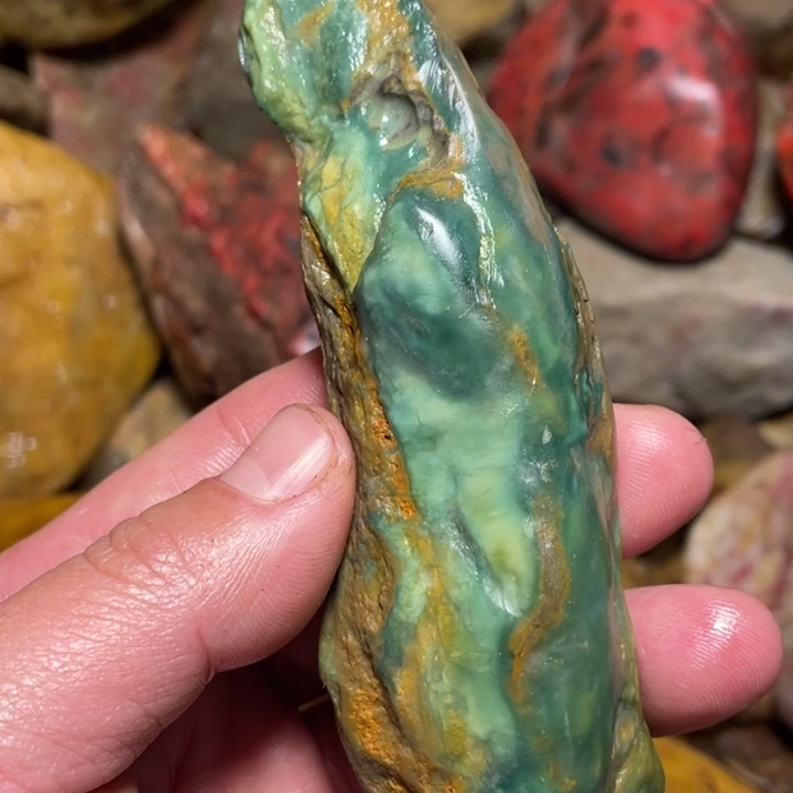 田黄石惊*?145克昌化源头绿