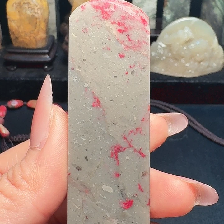 昌化石昌化鸡血石