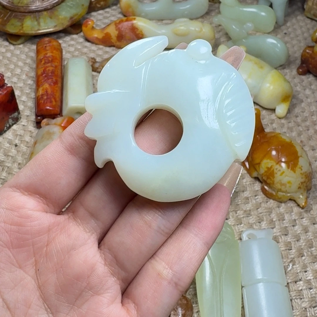 白玉菩提吊坠挂件