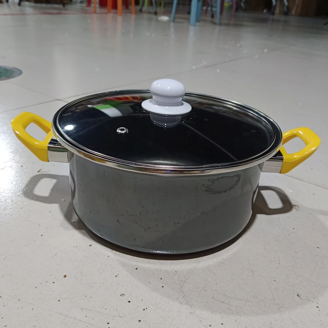 22口径新搪瓷镜面黑不粘锅塑料把手瑕疵处理随机发发
