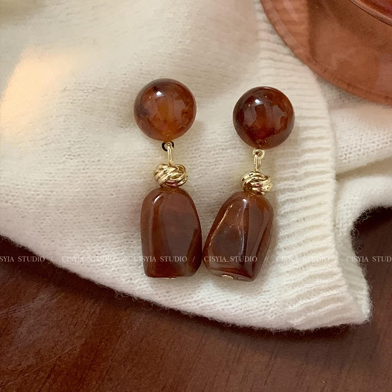 铜合金耳饰 法式复古早秋吊坠耳环女高级感气质轻奢小众耳钉耳饰