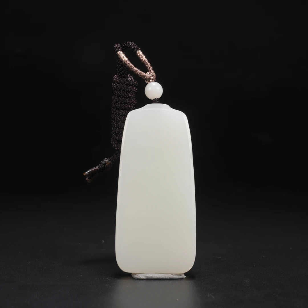 lot10精品和田玉羊脂平安无事牌