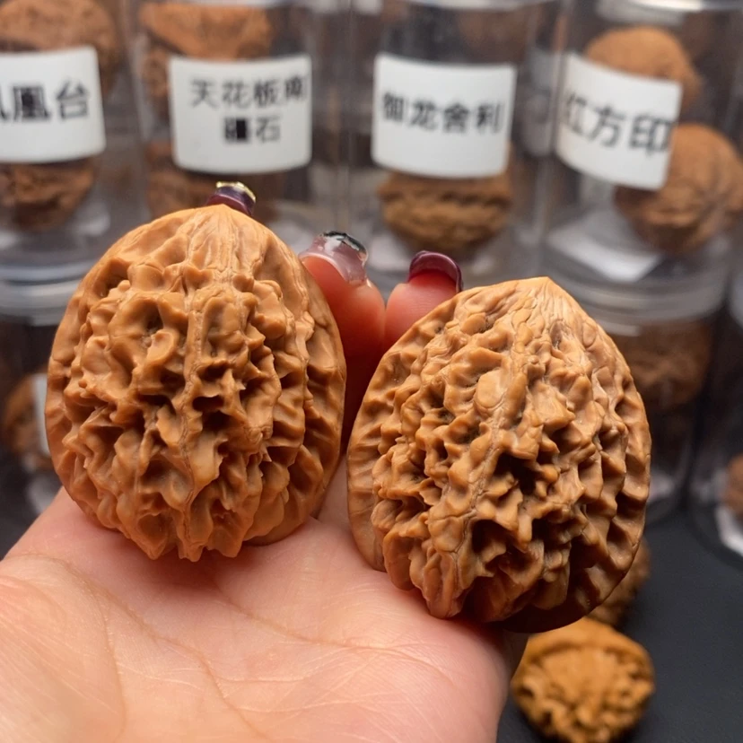 【闪购商品】吊坠文玩核桃招财鼠38