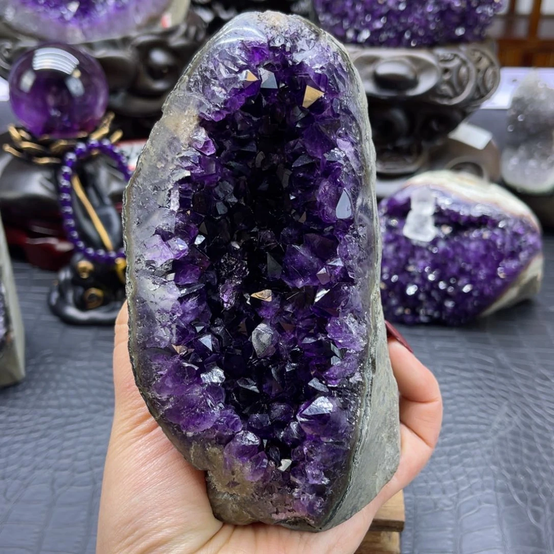紫晶大型摆件（非配饰）未镶嵌