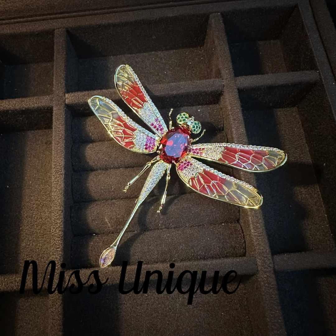 A4122红色蜻蜓胸针