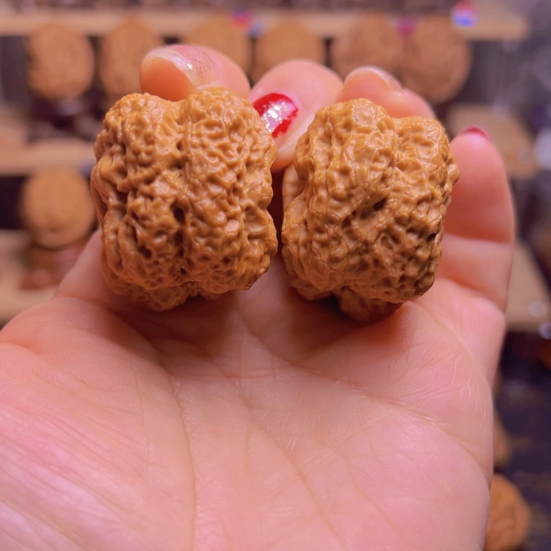 吊坠文玩核桃50w至尊龙脊39尺