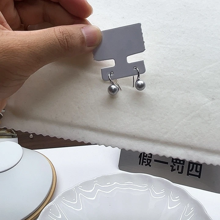 淡水珍珠银S925镶嵌耳饰