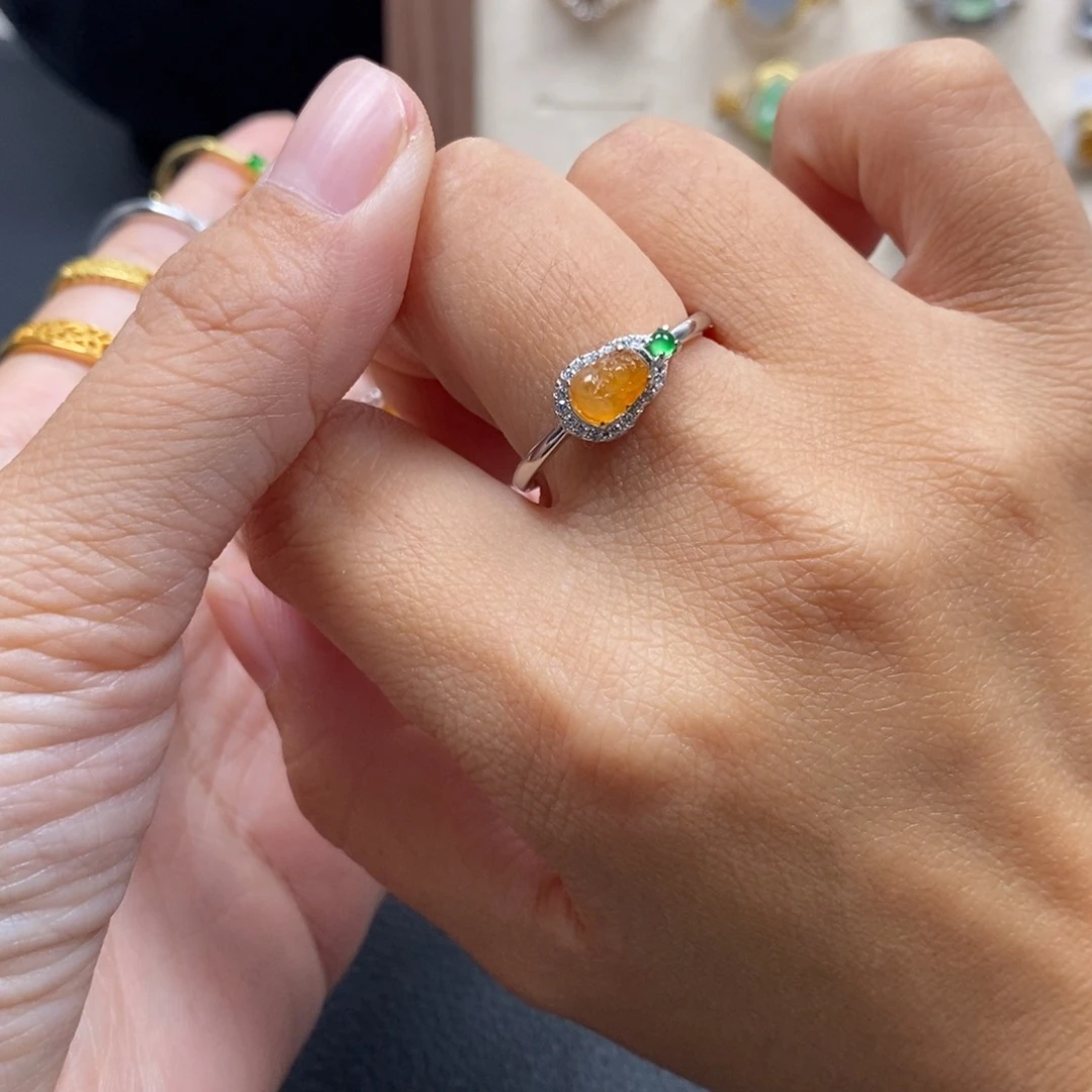 稚****翡翠银S925镶嵌戒指