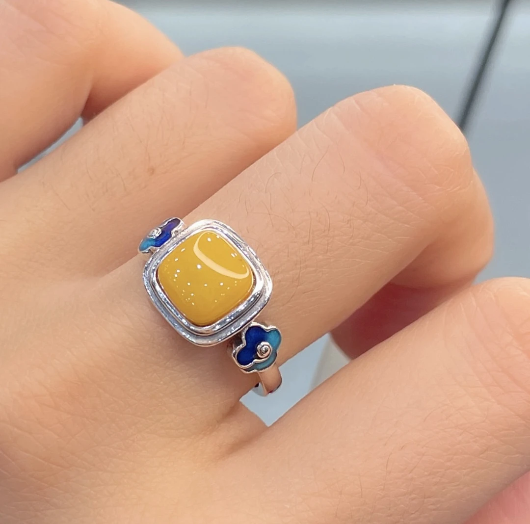 蜜蜡戒指银复古烧蓝祥云四方来财蜜蜡戒指