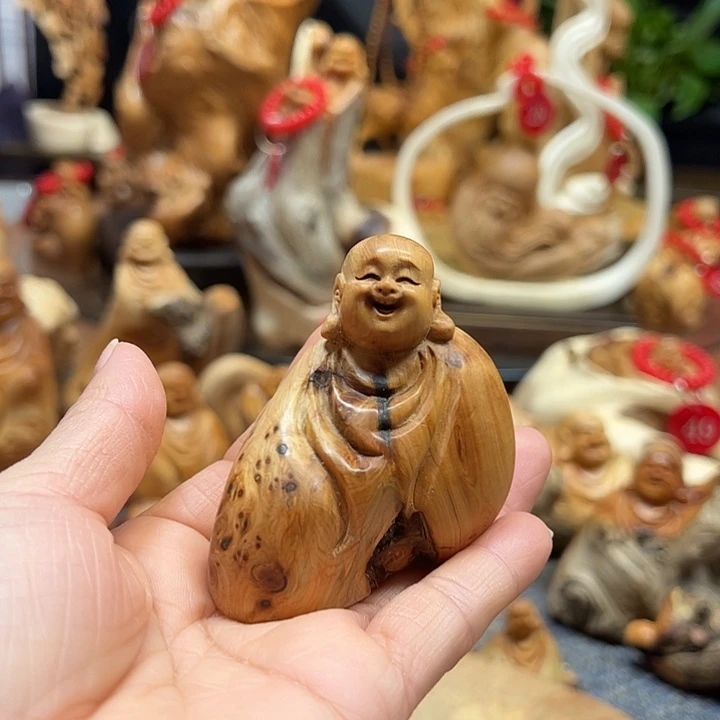 非洲檀香无事牌崖柏摆件