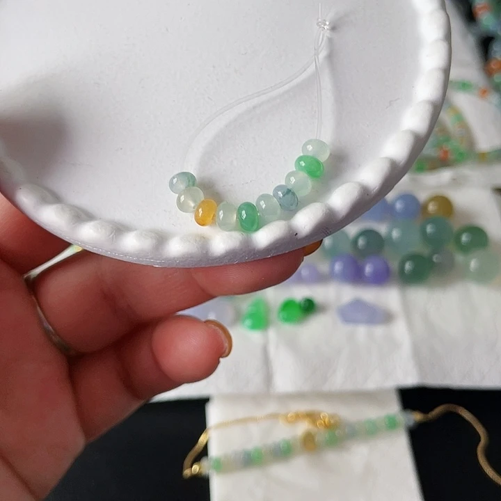 定制翡翠未镶嵌翡翠