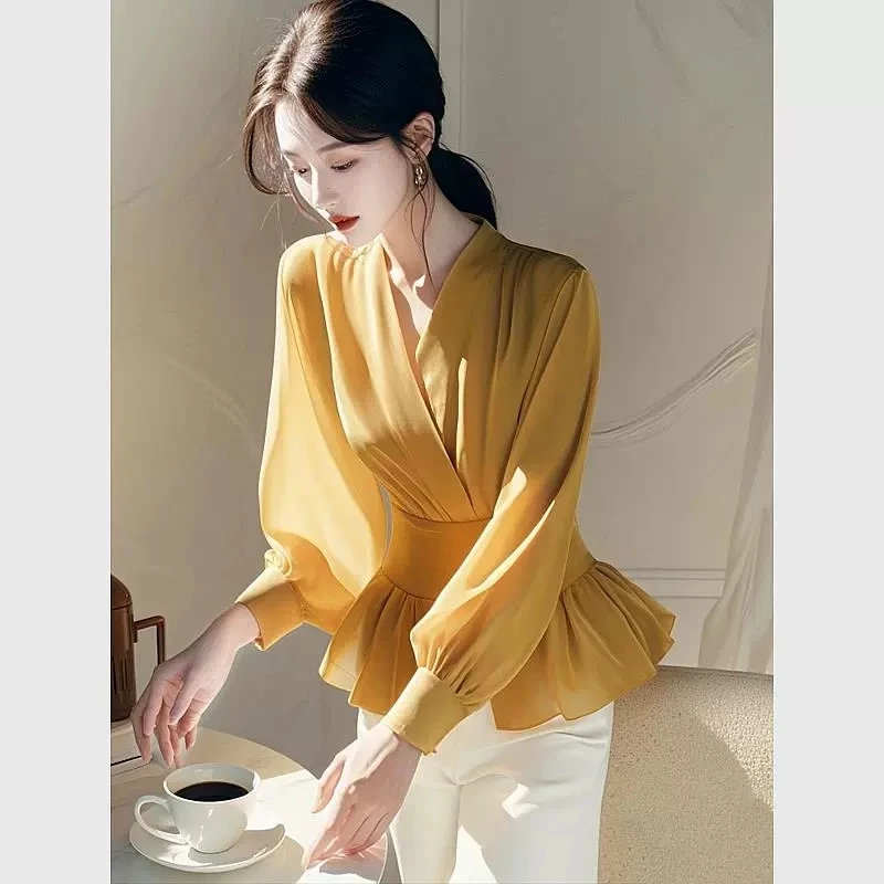 春季高端欧货洋气小衫轻奢高级感独特别致漂亮宽松显瘦黄色上衣女