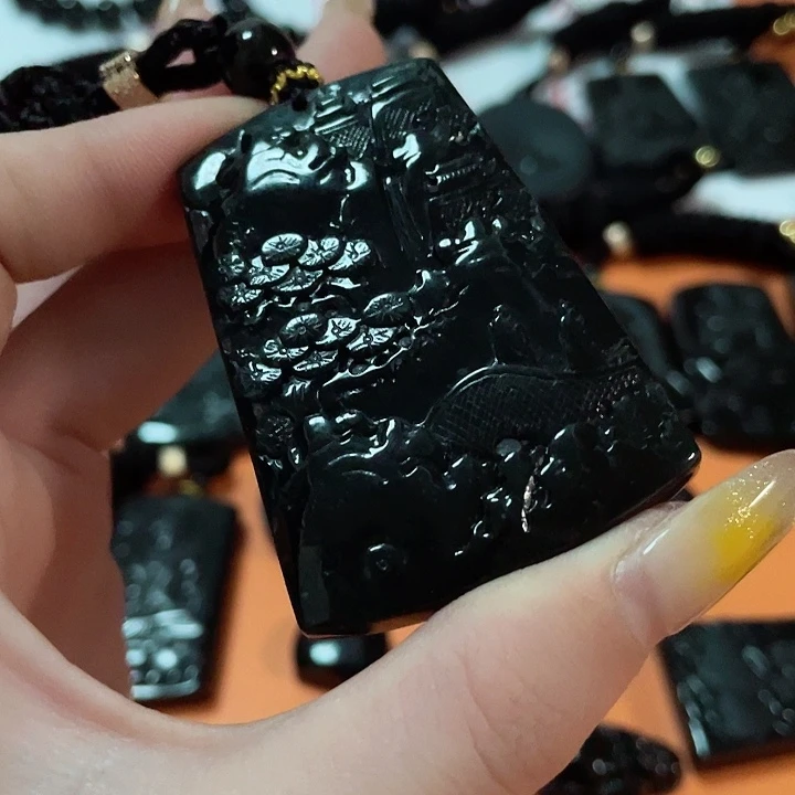 翡翠颈饰未镶嵌朴***0