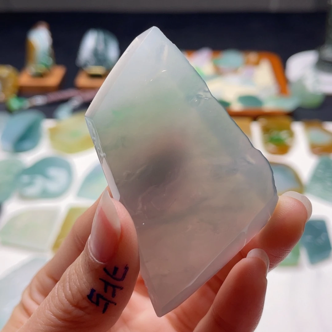 定制翡翠未镶嵌包工包料