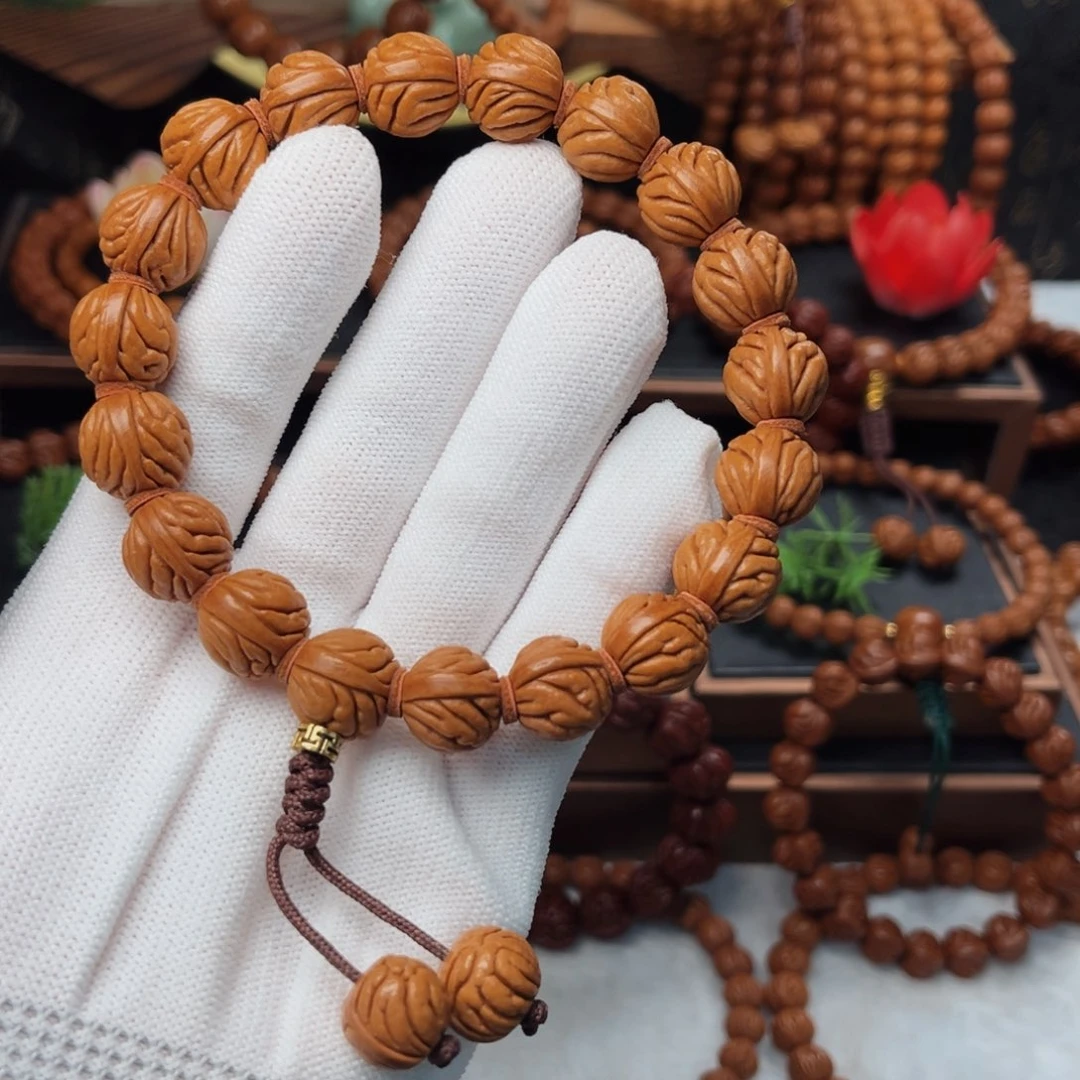 吊坠桃核14祥云手持