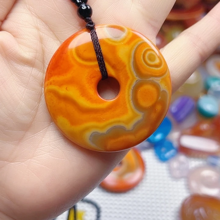 玛瑙/玉髓未镶嵌颈饰