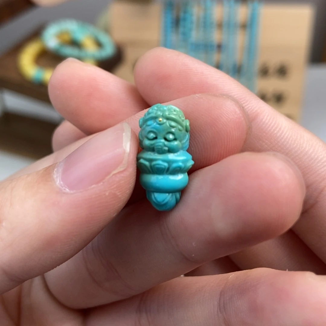 绿松石雕刻未镶嵌