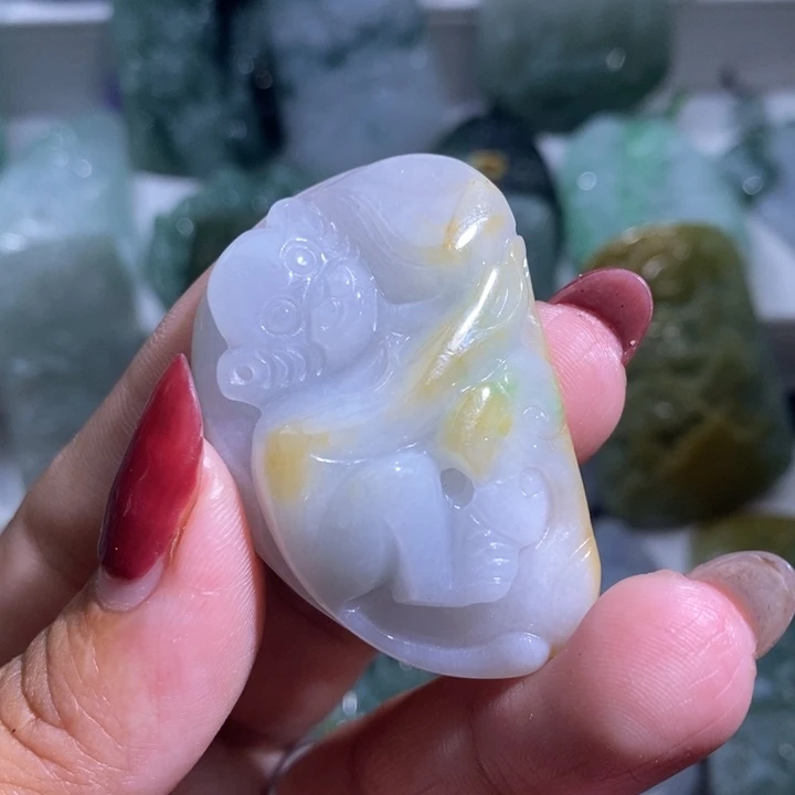 【闪购商品】翡翠未镶嵌颈饰猴子