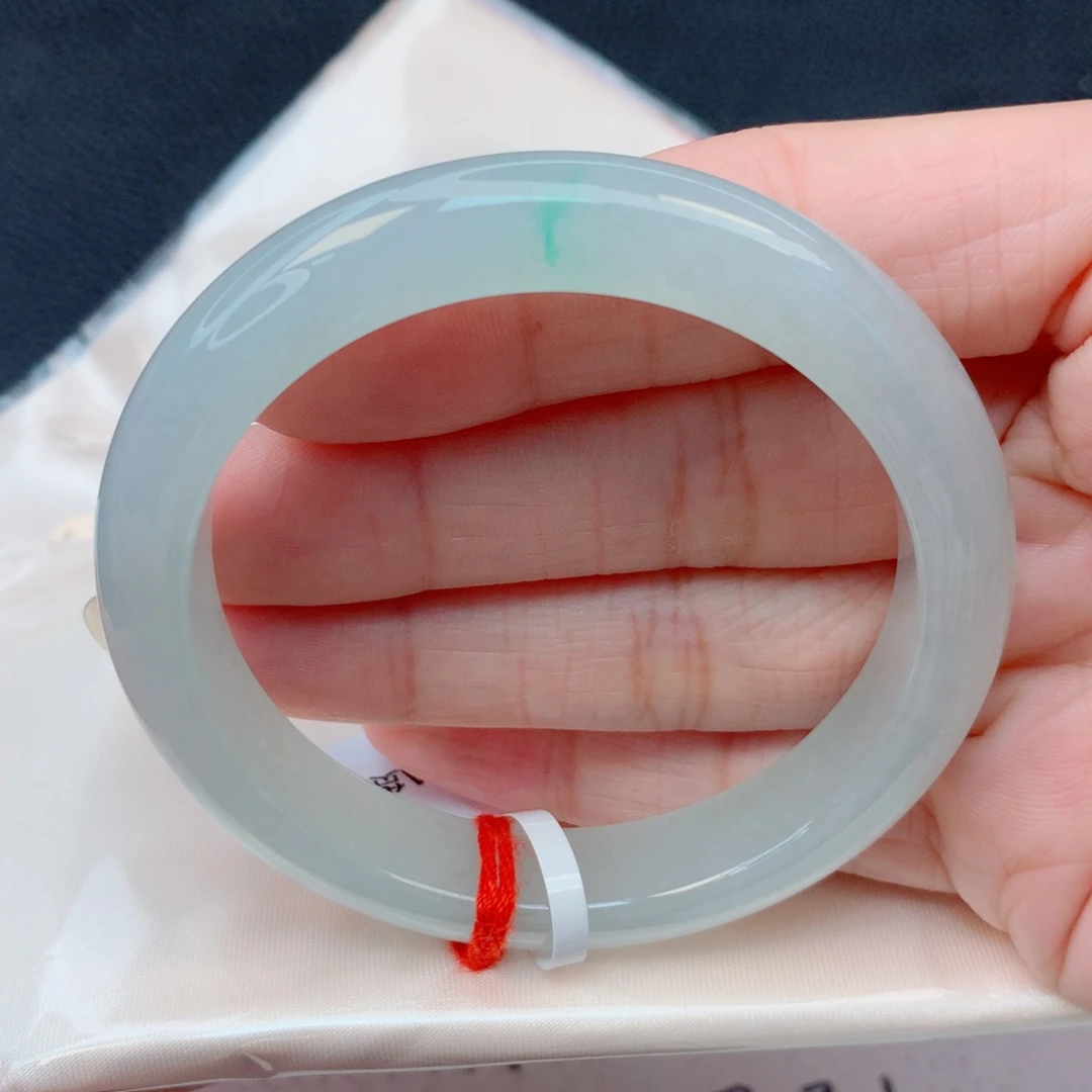 翡翠未镶嵌手镯53.2圈 细糯冰飘抹金丝绿