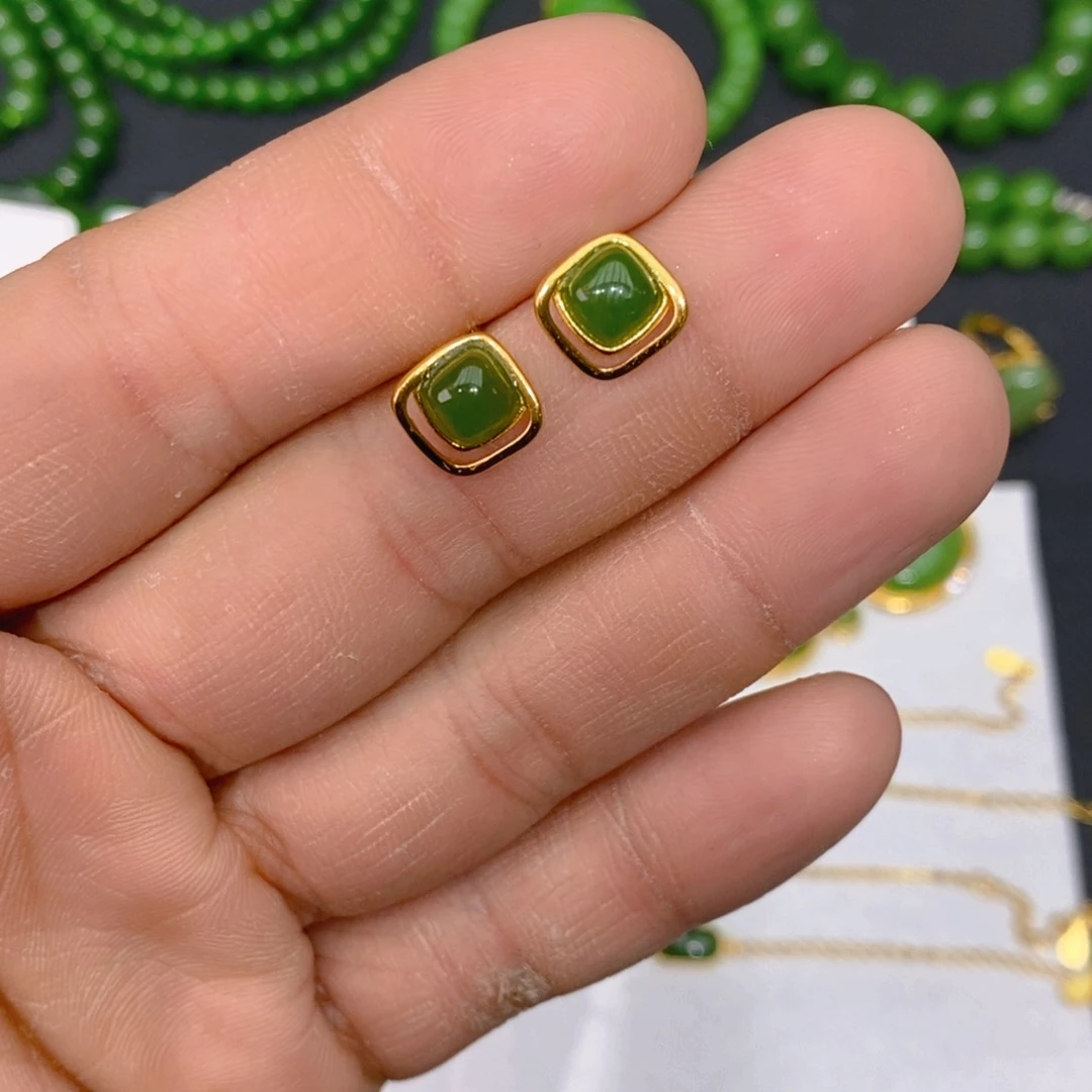 和田玉（碧玉）颈饰银S925镀金镶嵌