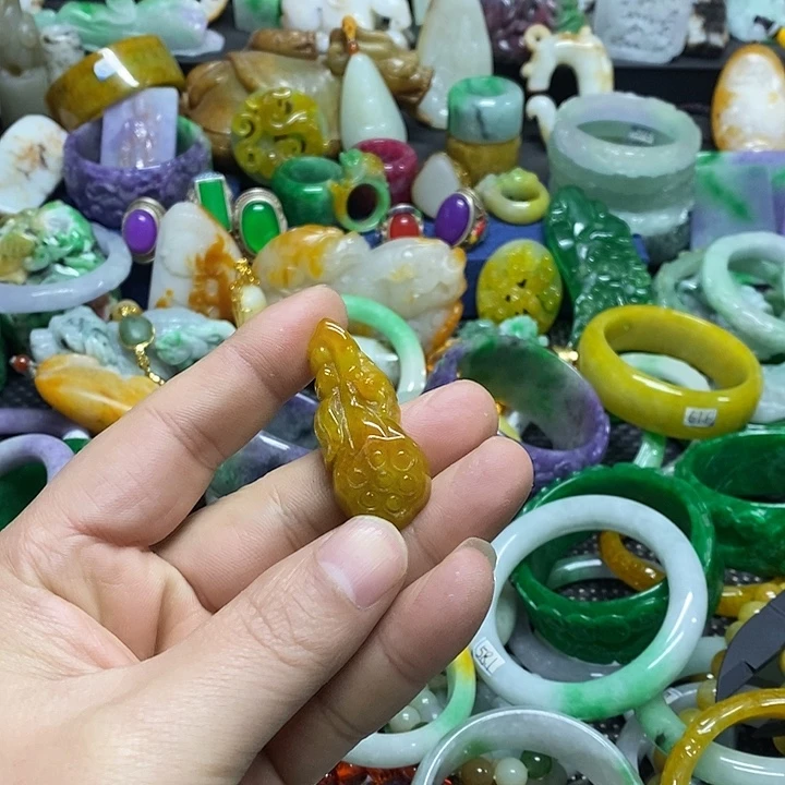 颈饰未镶嵌翡翠缅甸翡翠首饰配饰