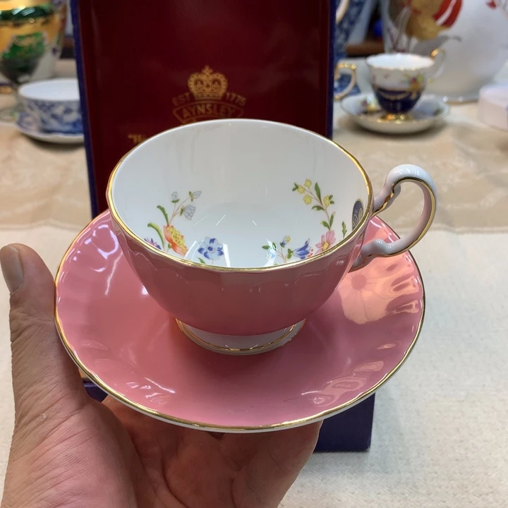 紫砂金瓷阁精品瓷器店