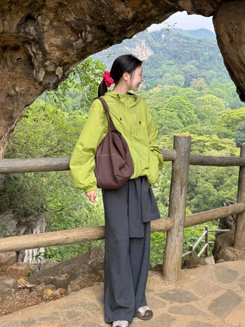 山系户外防晒衣夏季新款薄款外套黑色t恤假两件绑带设计感闲裤子