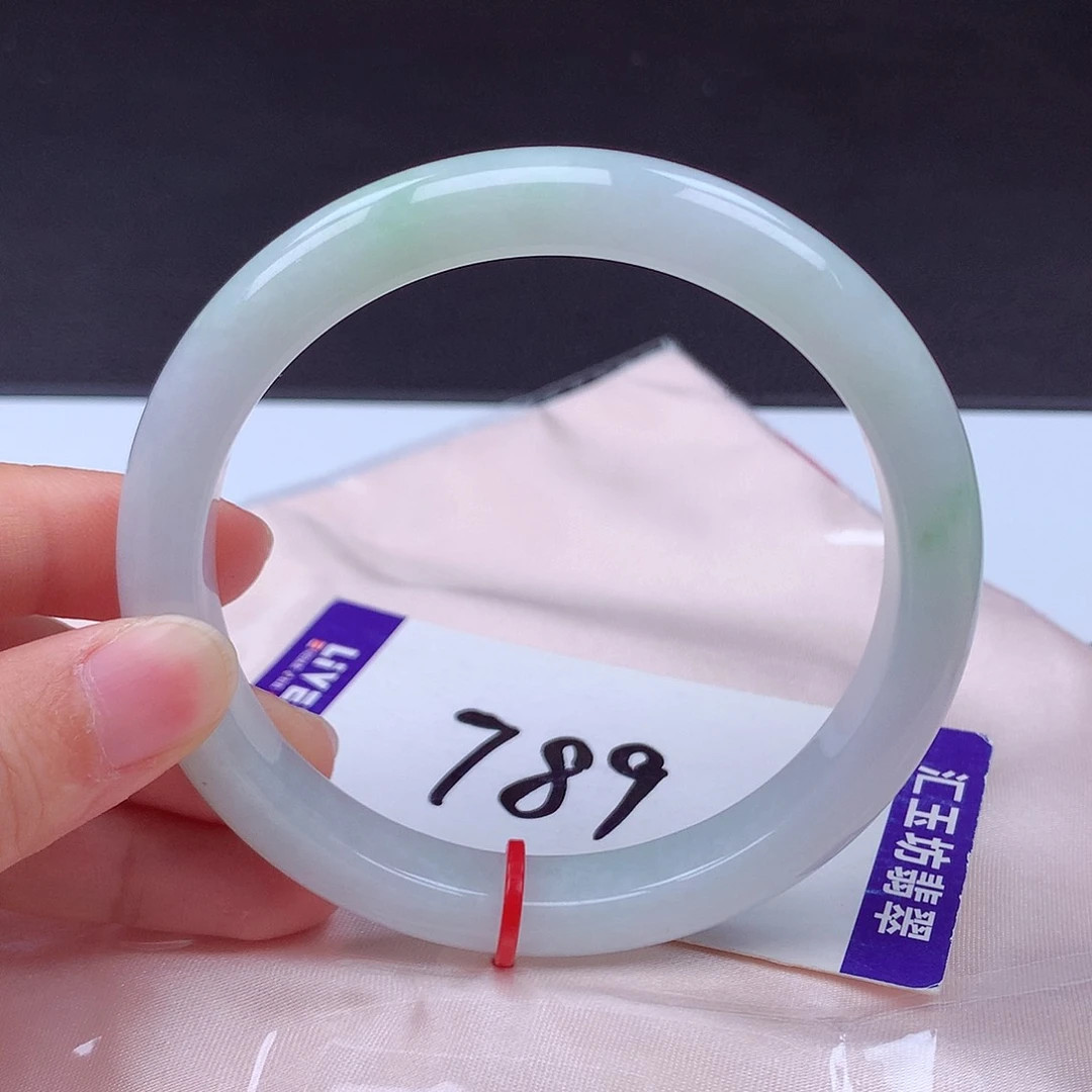 翡翠手镯未镶嵌62.7圈001955