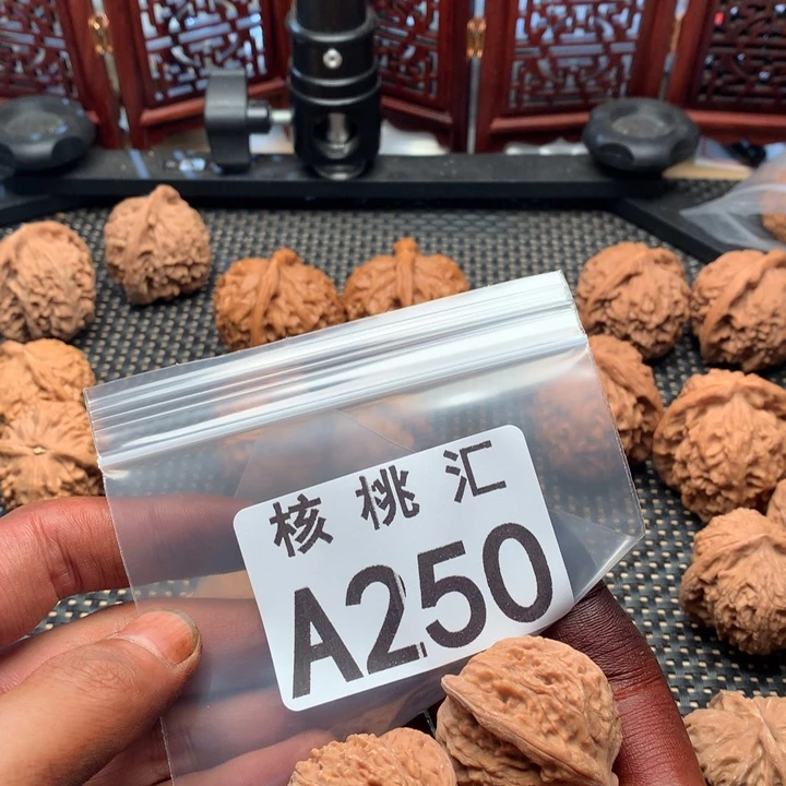 吊坠文玩核桃寿桃