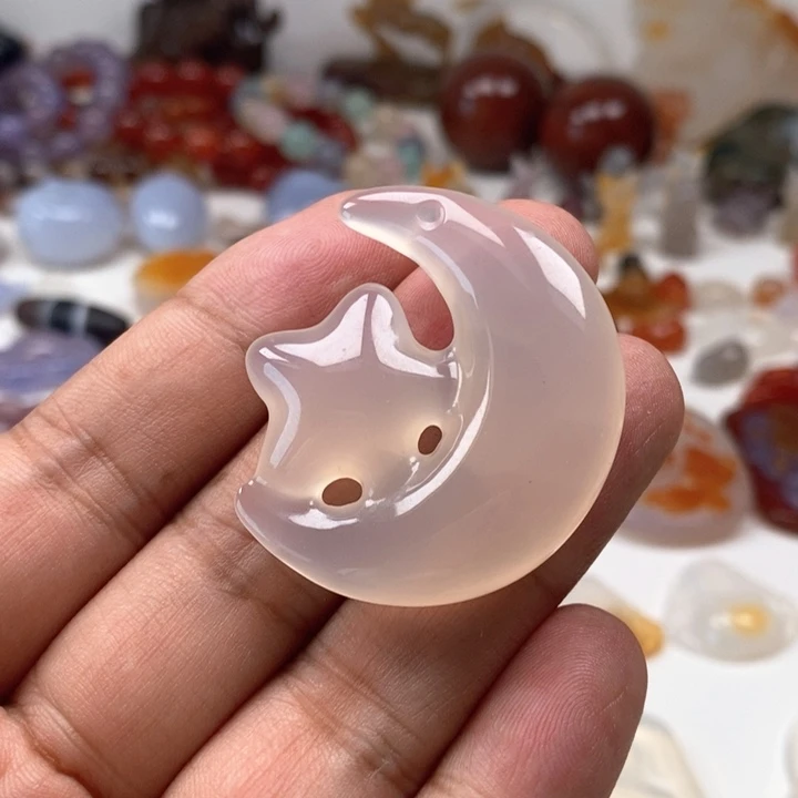 玛瑙/玉髓颈饰未镶嵌