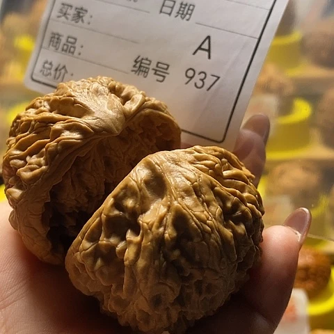 平***旦桃核把件自产自销……