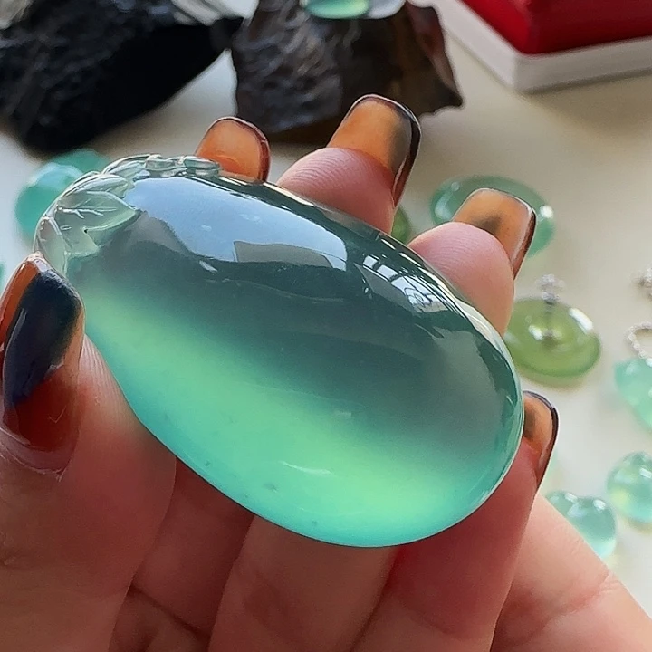 岫玉未镶嵌吊坠(不含链)