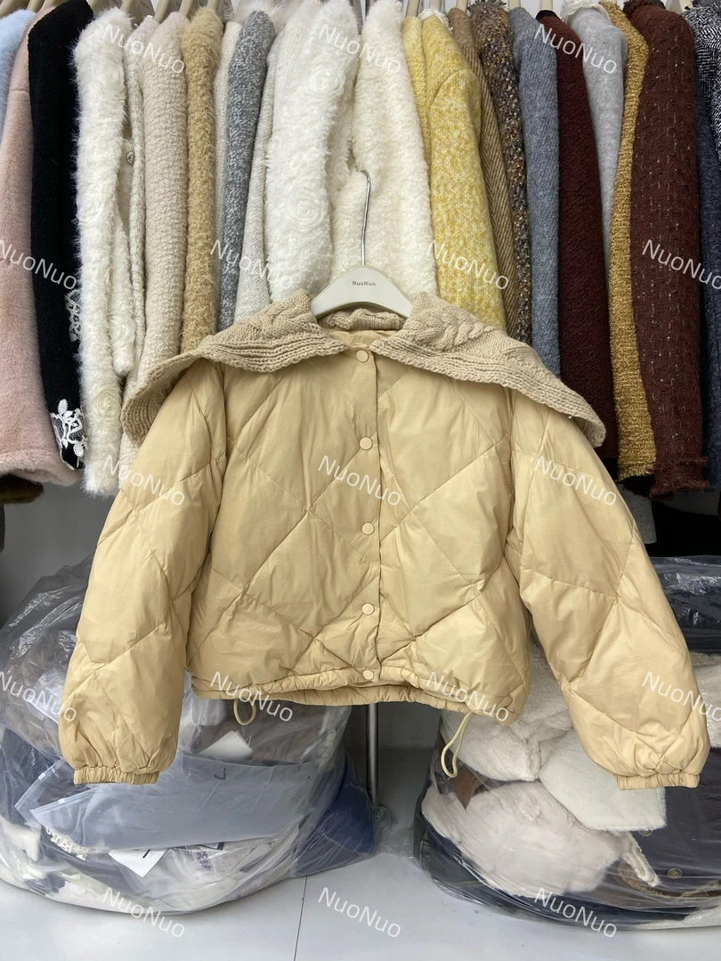 53123宽松针织拼接翻领白鸭羽绒服外套
