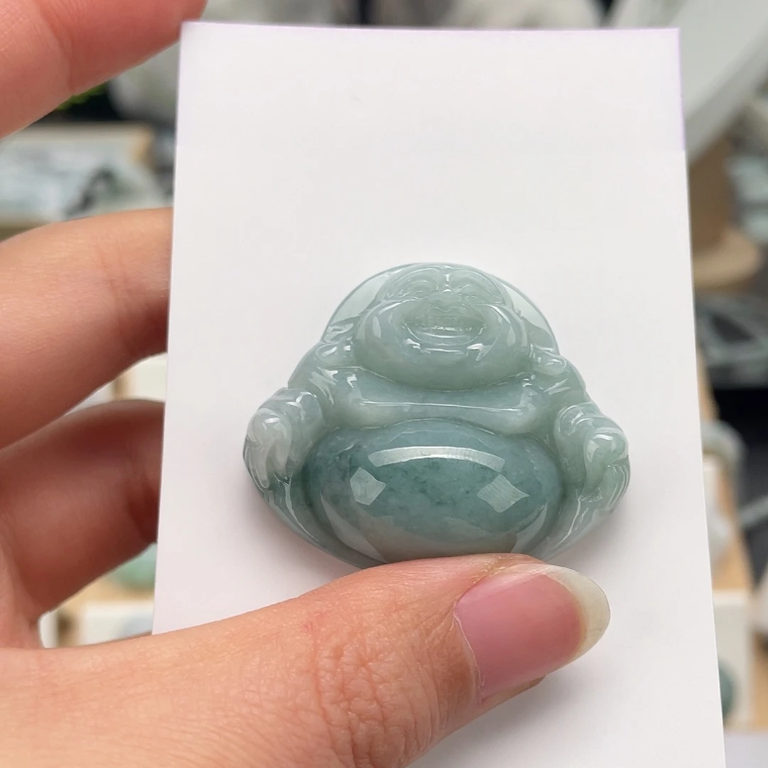 翡翠未镶嵌颈饰佛公