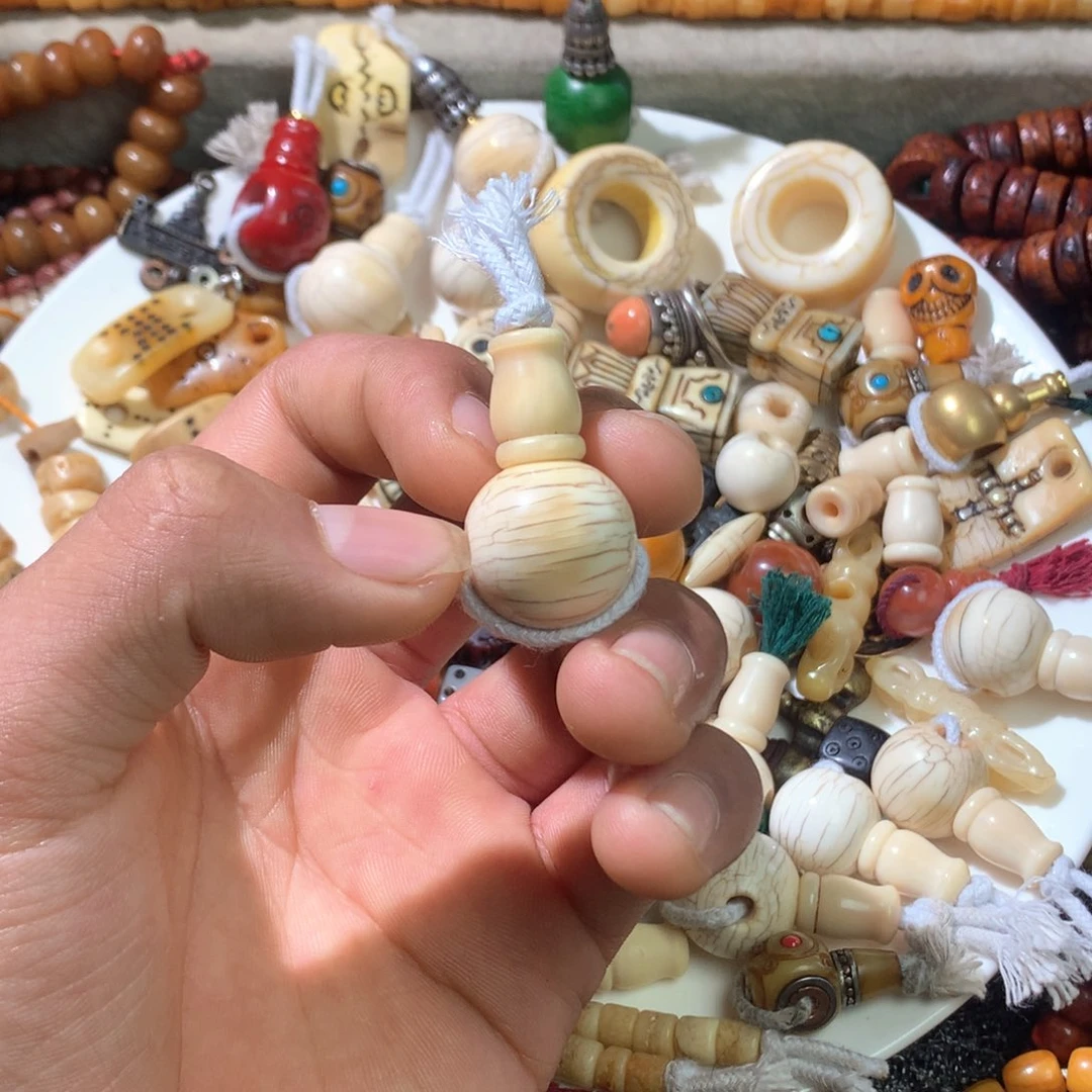 欧***0藏传工艺品和艺术