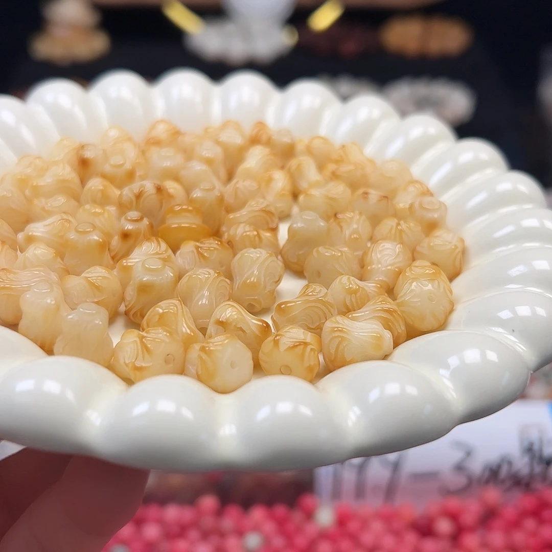 手串菩提根/象牙果炭烤玉化白菜22颗