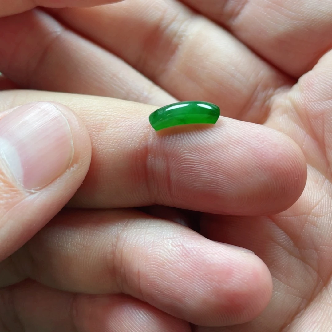 翡翠颈饰未镶嵌未