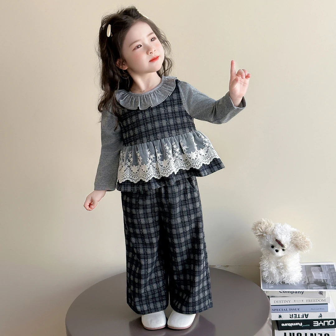 女童套装春秋季2025新款儿童秋装宝宝早秋穿搭洋气时髦衣服三件套