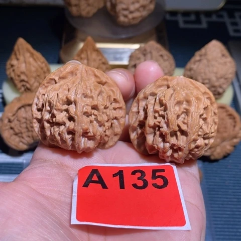 文玩核桃吊坠40苹果