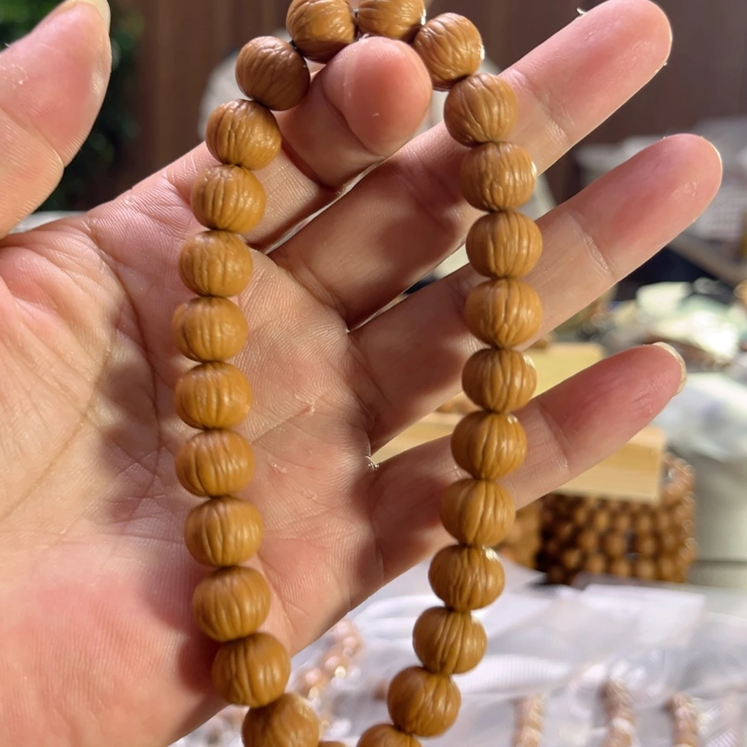 ****手串猴头核桃12+土豪手持