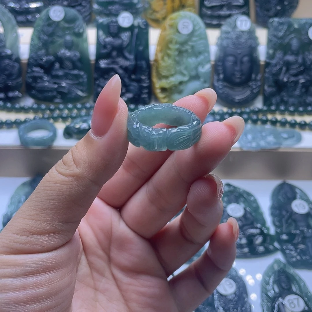 颈饰未镶嵌翡翠翡翠未镶嵌