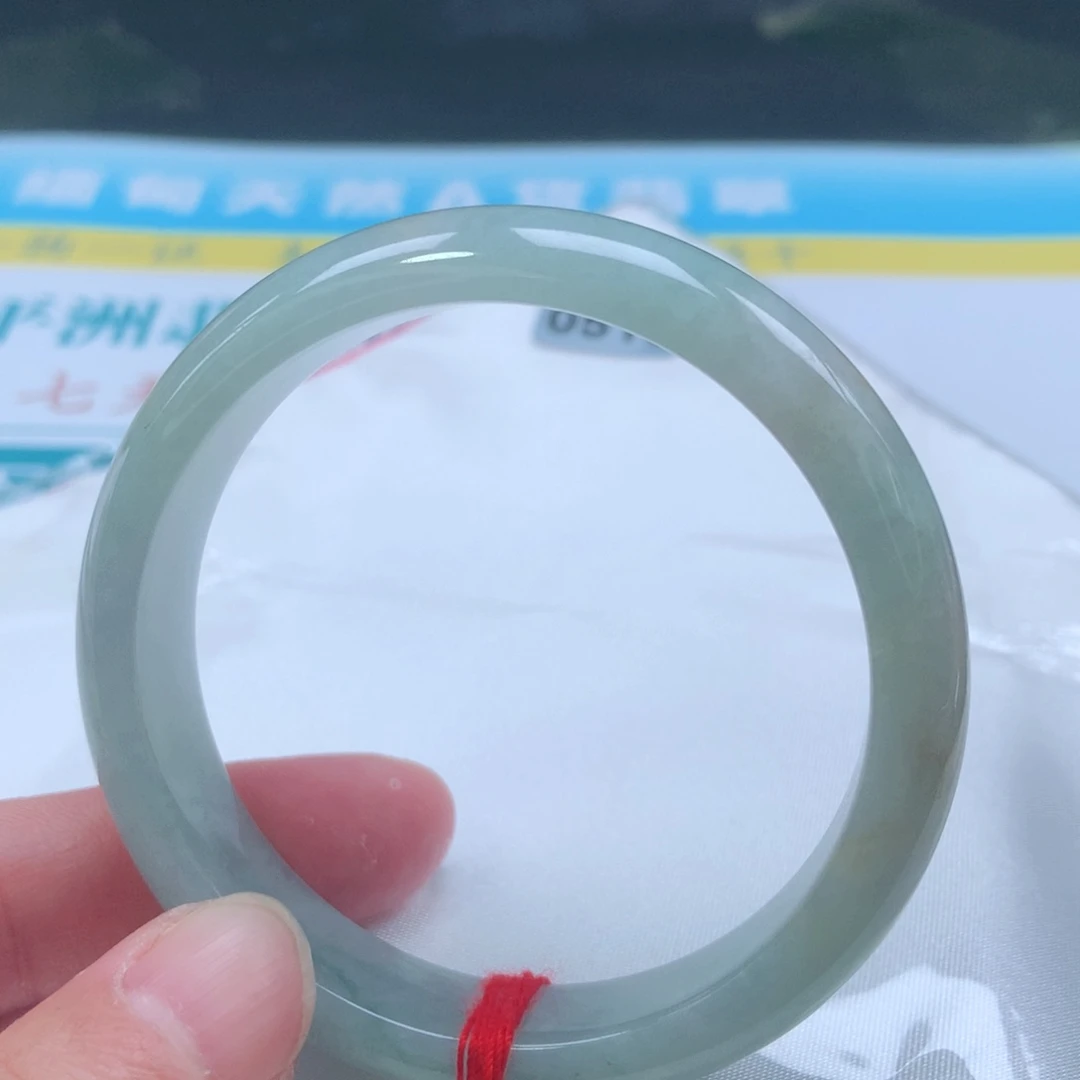 翡翠手镯未镶嵌0513号