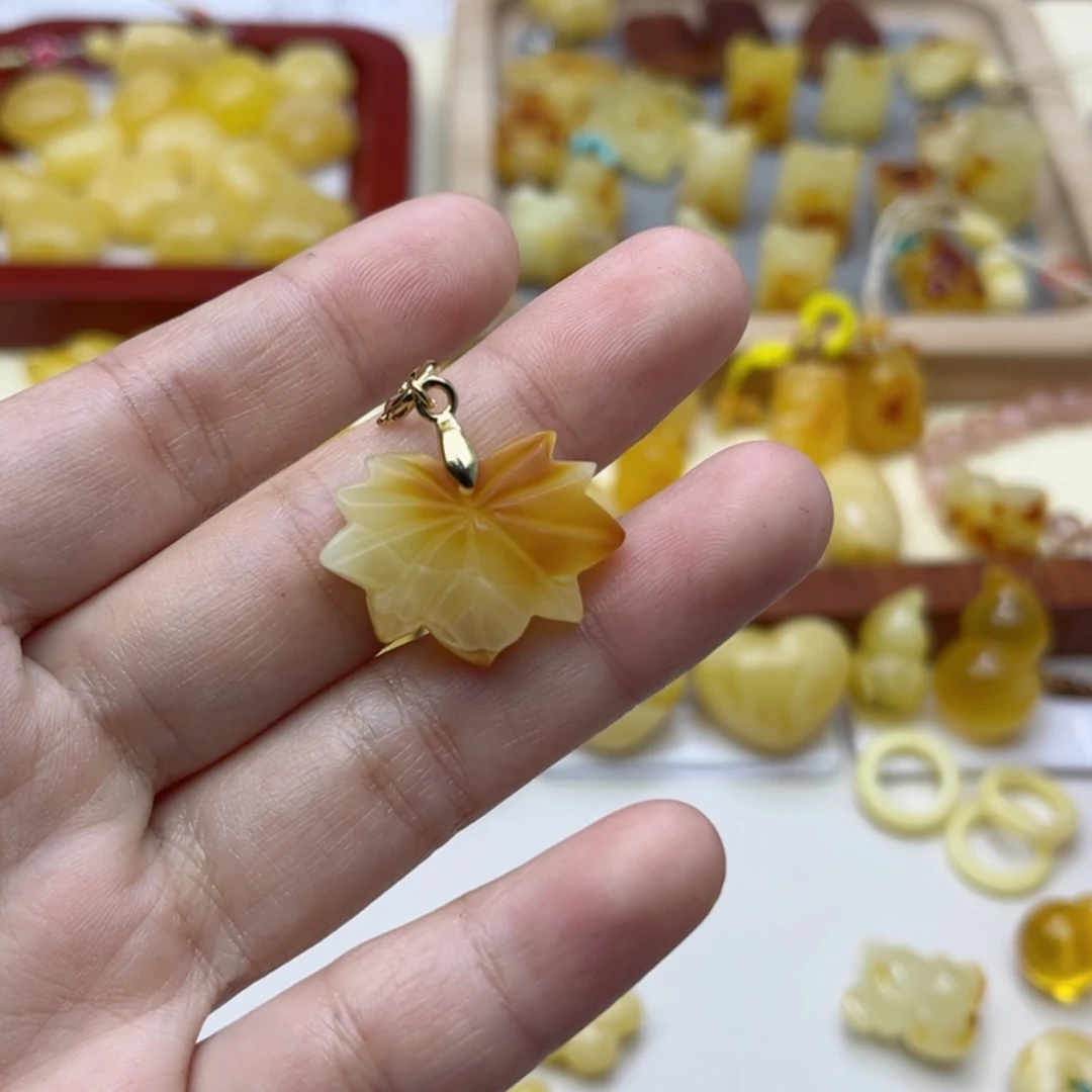 【闪购商品】蜜蜡裸石未镶嵌配饰