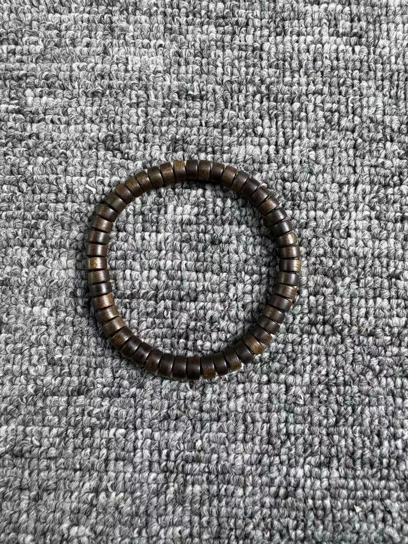 增香沉香木手串（多样性发货）QQ017