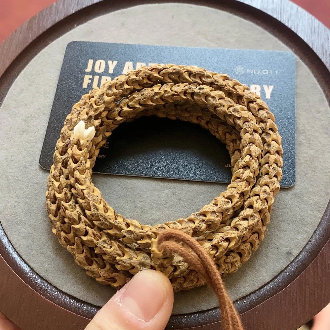 柏香籽/百香籽手串p****m