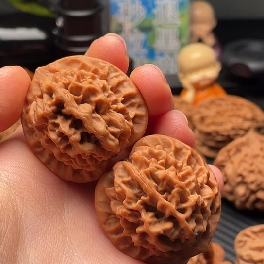 董***董核桃手串/手链秦岭