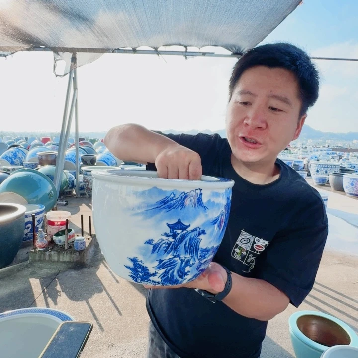 瓷片直径22，高15。。。