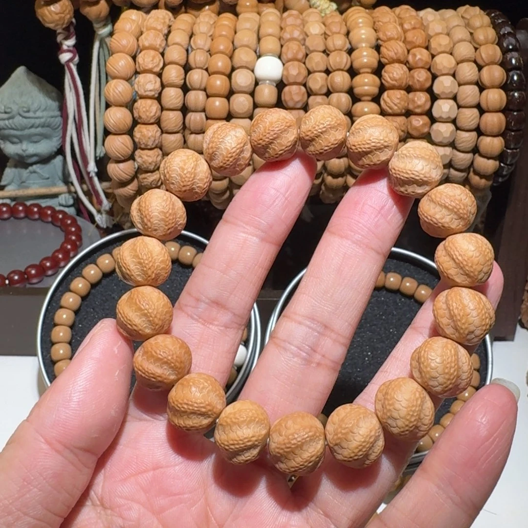 猴头核桃吊坠灵蛇